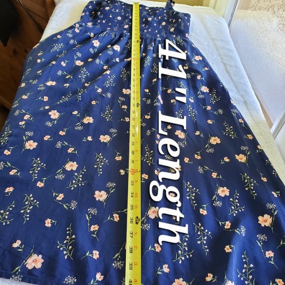 OLD NAVY Fitted Bodice Flowy Skirt Adjustable Straps Sun Dress, Size M - Picture 7 of 10